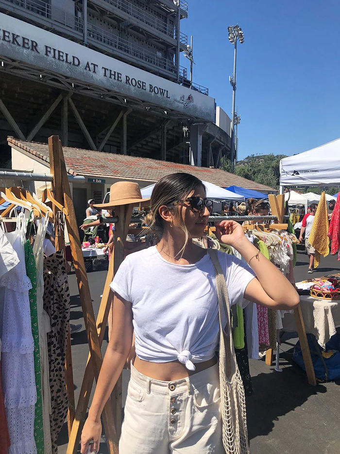 Các khu chợ nổi tiếng ở Mỹ - Chợ Rose Bowl Flea – Pasadena