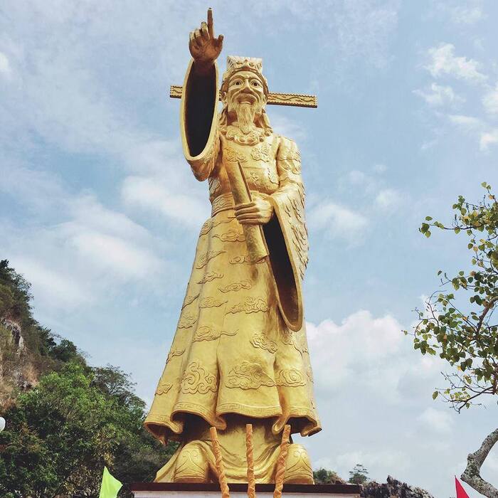 Các điểm tham quan ở khu du lịch núi Sập An Giang - Hồ Ông Thoại