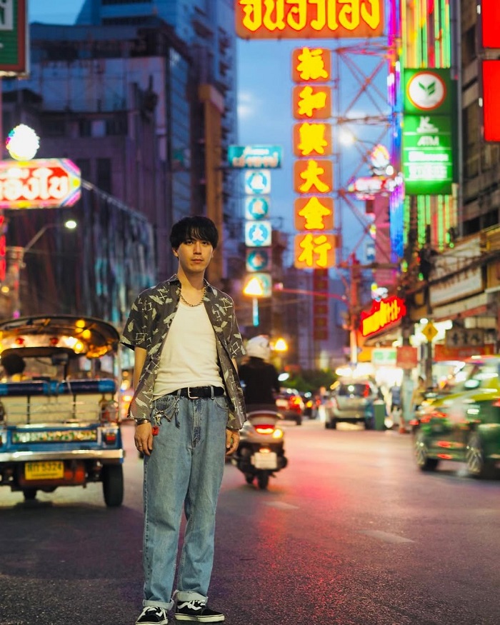 Phố Tàu Yaowarat Thái Lan rực rỡ cả đêm lẫn ngày