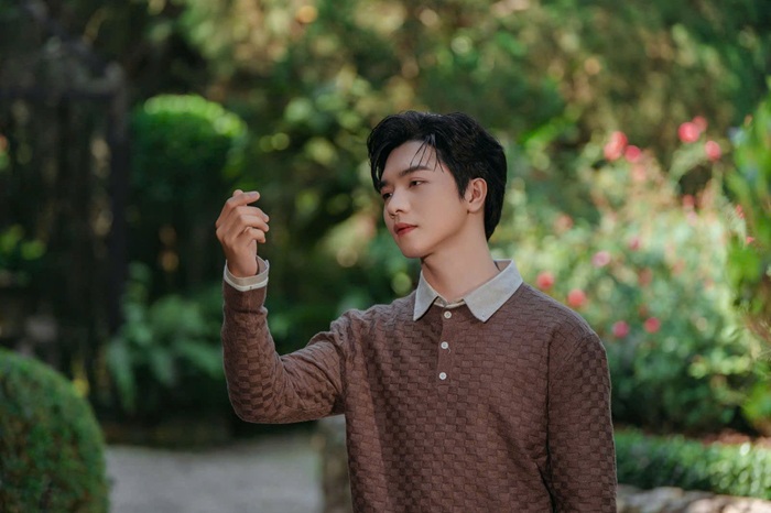 “Chiều Xuân Xa Nhà” mang màu sắc hoài niệm, kể câu chuyện mùa xuân của những người xa quê chưa thể đoàn viên. Ảnh: NVCC