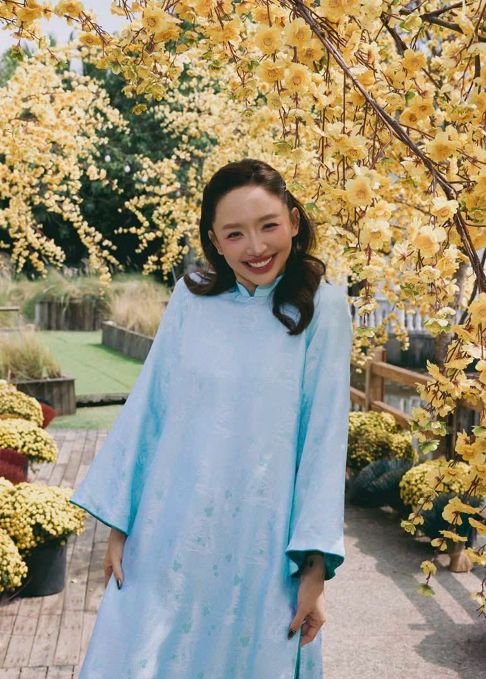 Những khoảnh khắc vui vẻ, ấm áp được nữ ca sĩ giữ trọn vẹn trong từng tấm ảnh.