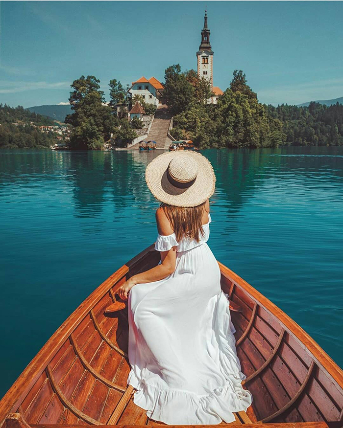 Khám phá hồ đẹp khi du lịch Slovenia