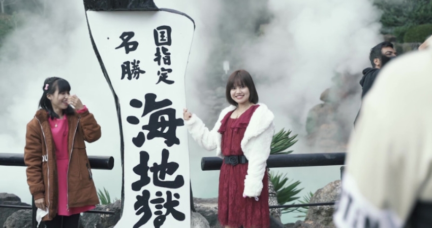 Theo cẩm nang du lịch Oita, đừng ngần ngại giao tiếp cùng người dân hiếu khách và thân thiện nơi đây