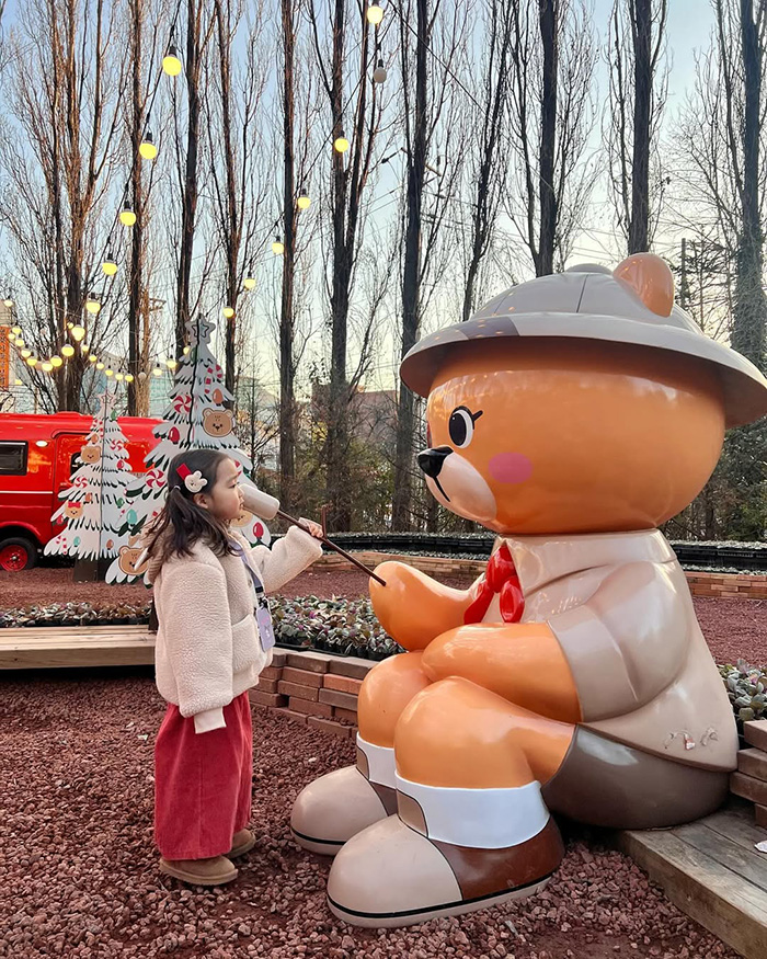 Khám phá ẩm thực truyền thống tại công viên giải trí e-world hàn quốc