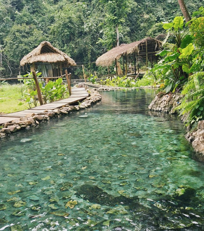 Khu du lịch suối nước nóng nổi tiếng miền Bắc phải kể tới khu suối khoáng Pà Cò