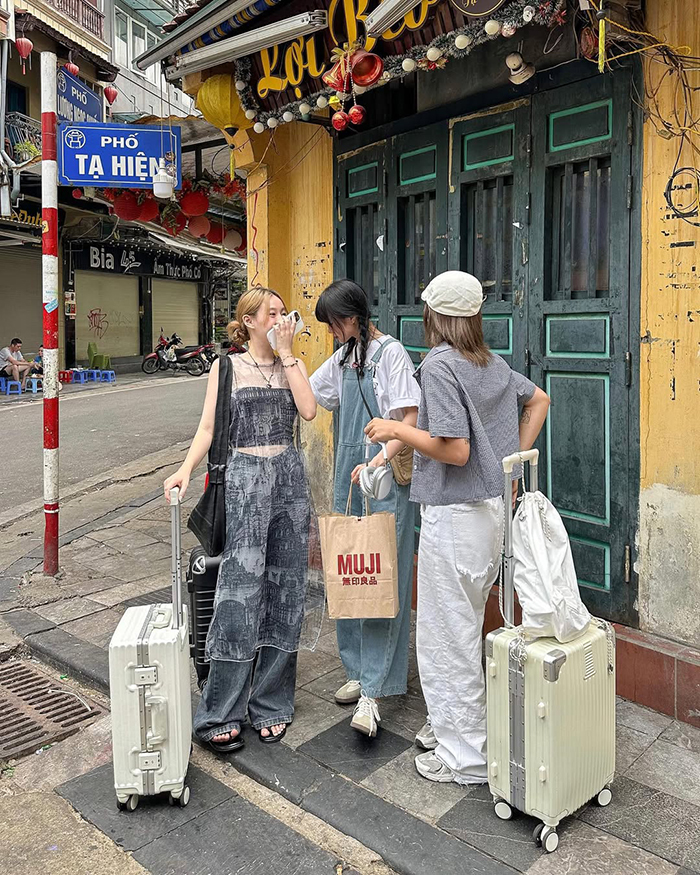 Phố Tạ Hiện - tụ điểm ăn uống và nightlife nổi tiếng
