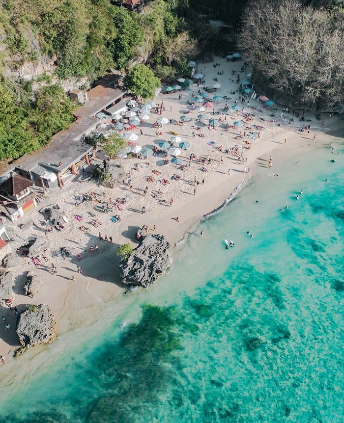 Bãi biển Padang Padang Bali ở đâu?