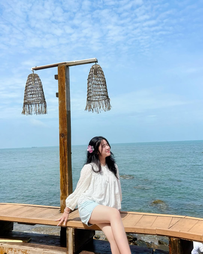 Ăn gì khi vui chơi tại bãi tắm?