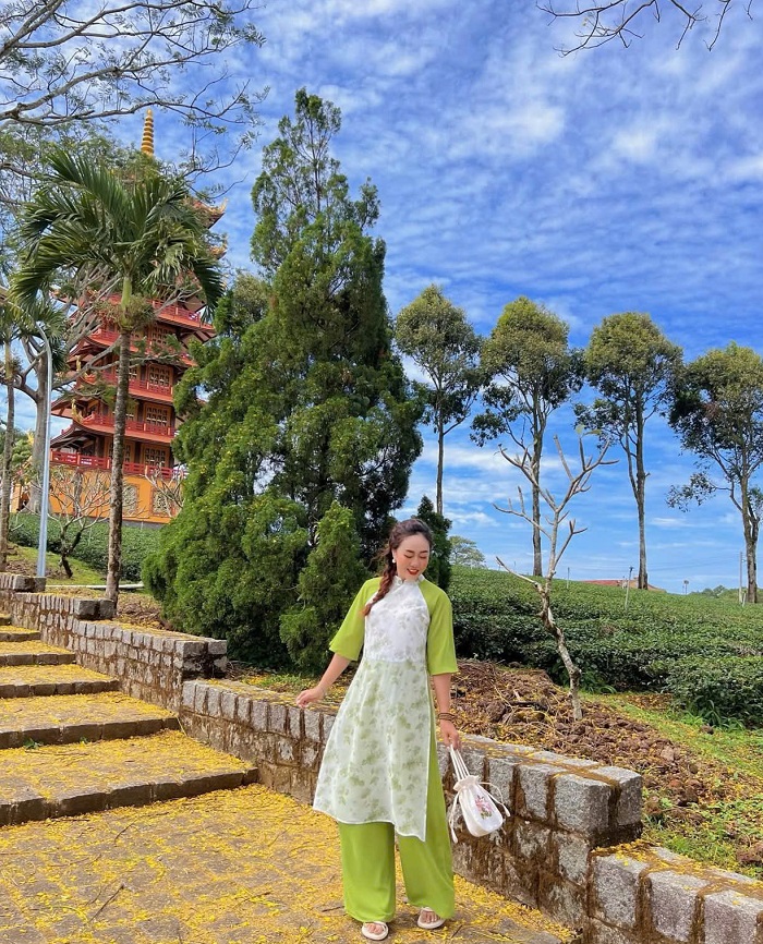 Tu viện Bát Nhã cũng là chùa đẹp ở Bảo Lộc Lâm Đồng