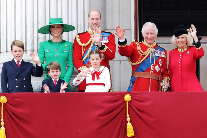 Cung điện Buckingham Anh là nơi tổ chức các sự kiện chính trị quan trọng