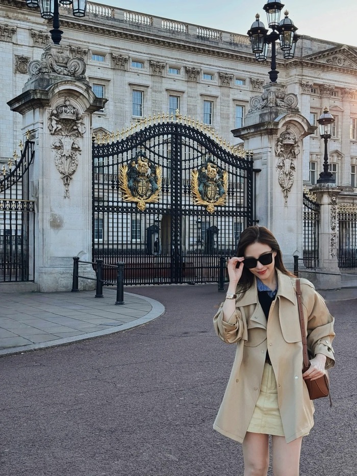 Ngày nay du khách có thể dễ dàng tham quan Cung điện Buckingham Anh