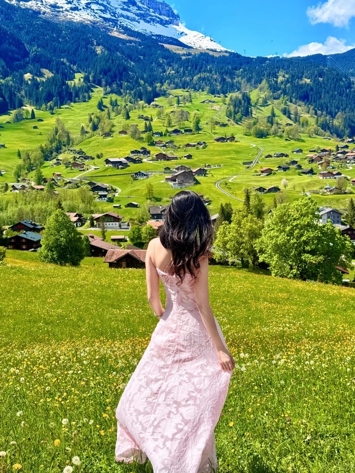 Các điểm du lịch mùa hè nổi tiếng ở châu Âu - Interlaken 