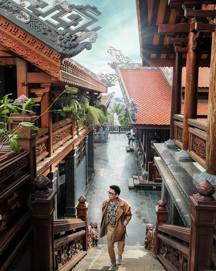 Chùa Sắc Tứ Khải Đoan là điểm du lịch tâm linh nổi tiếng miền Trung nằm ở Đắk Lắk