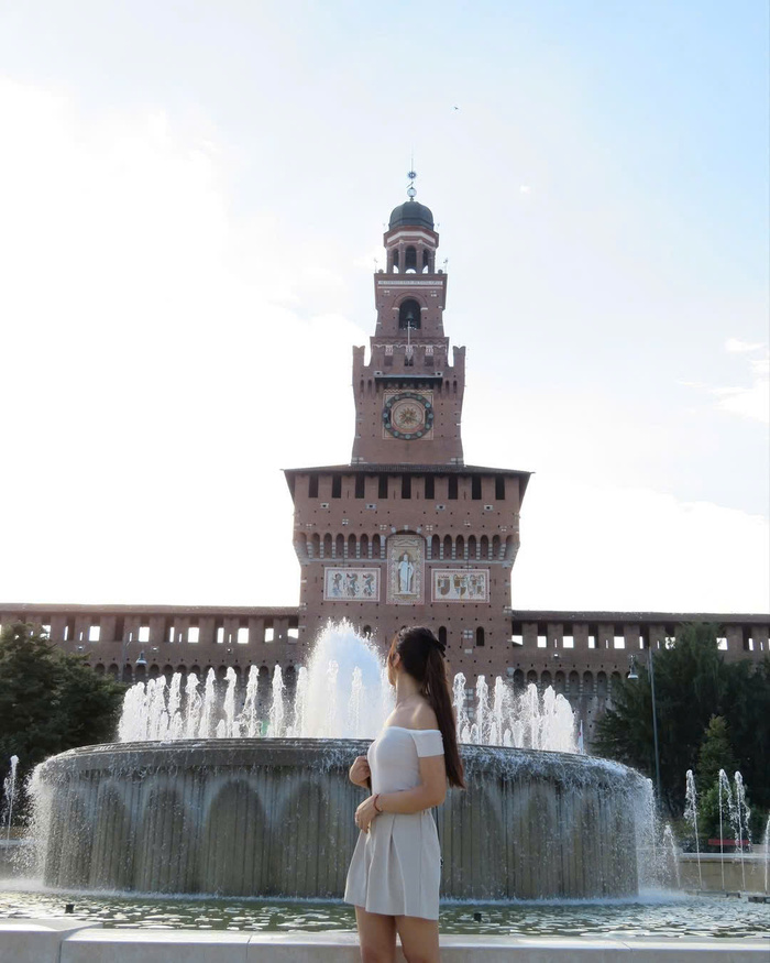 Thời điểm ghé thăm lâu đài Sforza Italy lý tưởng là mùa xuân và thu