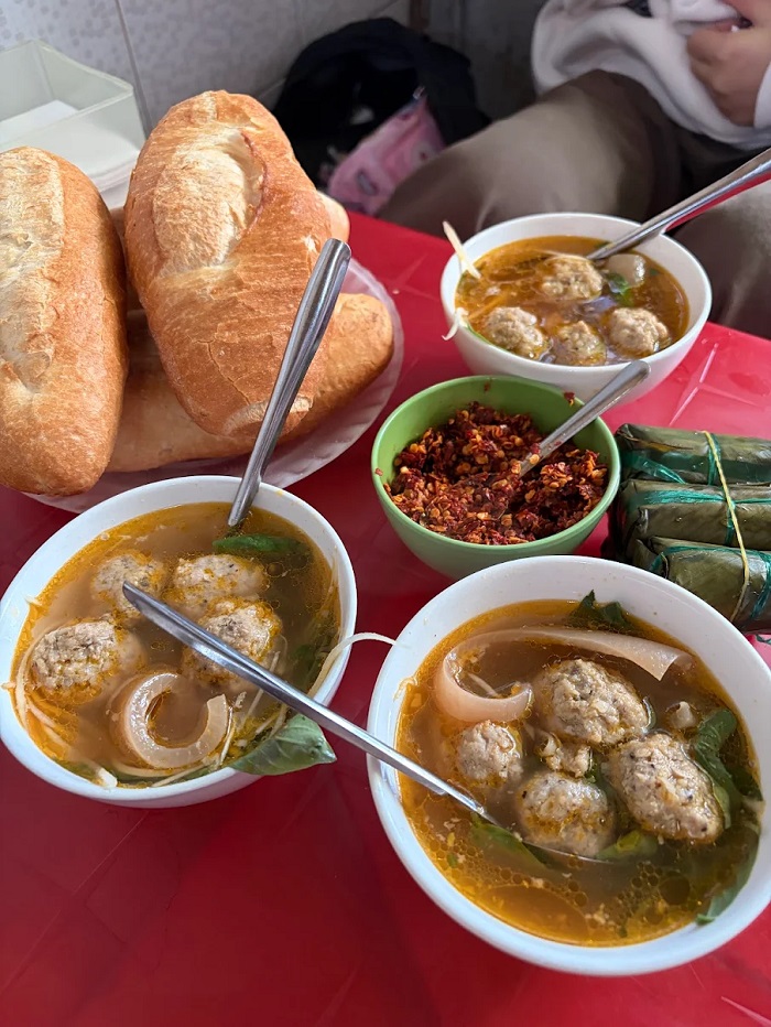 Chén xíu mại đầy ú ụ hấp dẫn ánh nhìn