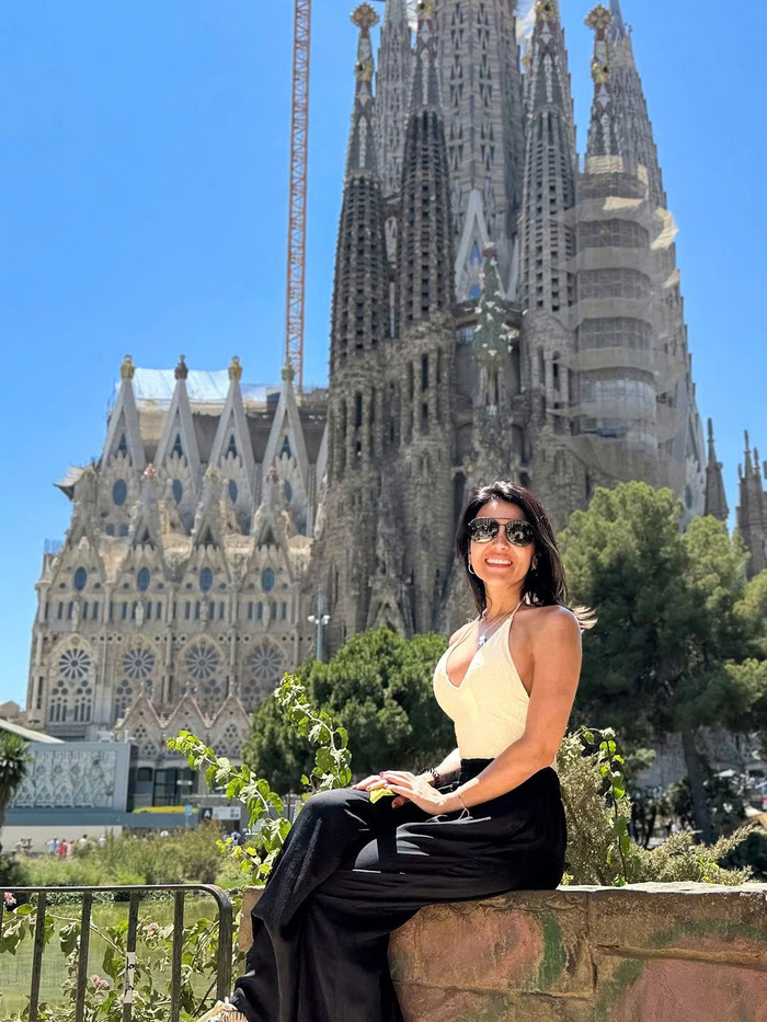 Chiêm ngưỡng vương cung thánh đường Sagrada Família Tây Ban Nha