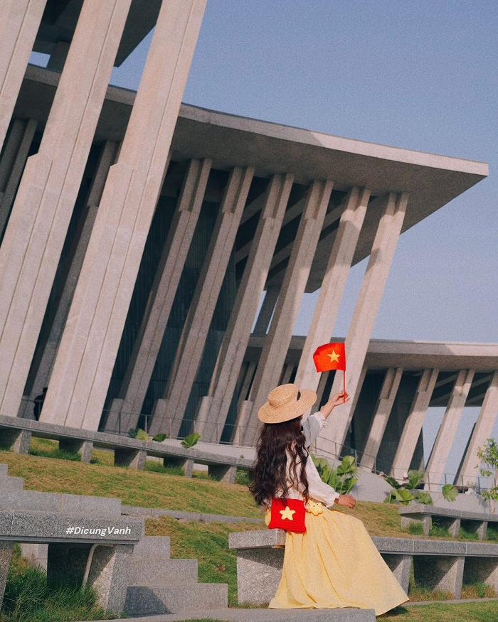 Bảo tàng Lịch sử Quân sự Việt Nam cũng là một địa điểm check in 30/4 ở Hà Nội cho bạn