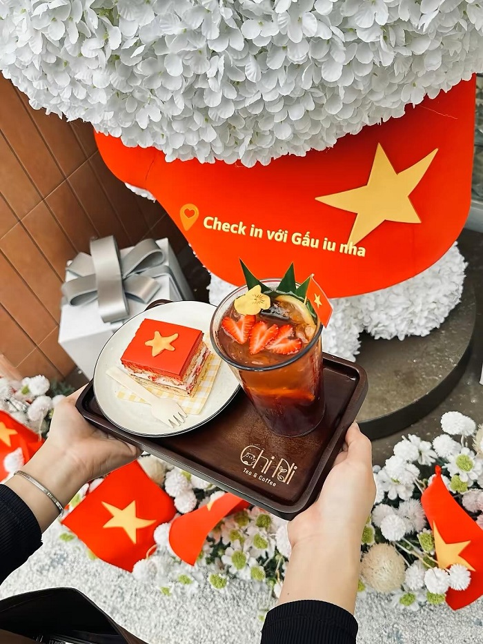 Theo trend tại địa điểm check in 30/4 ở Hà Nội