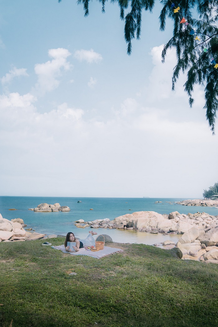 Biển Cẩm Lĩnh Hà Tĩnh còn có tên gọi khác là biển Hải Đăng