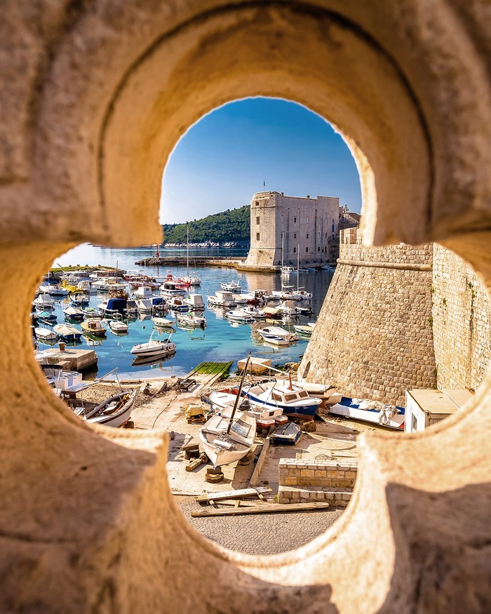 Khám phá các điểm du lịch Dubrovnik Croatia nổi tiếng - Cảng phố cổ