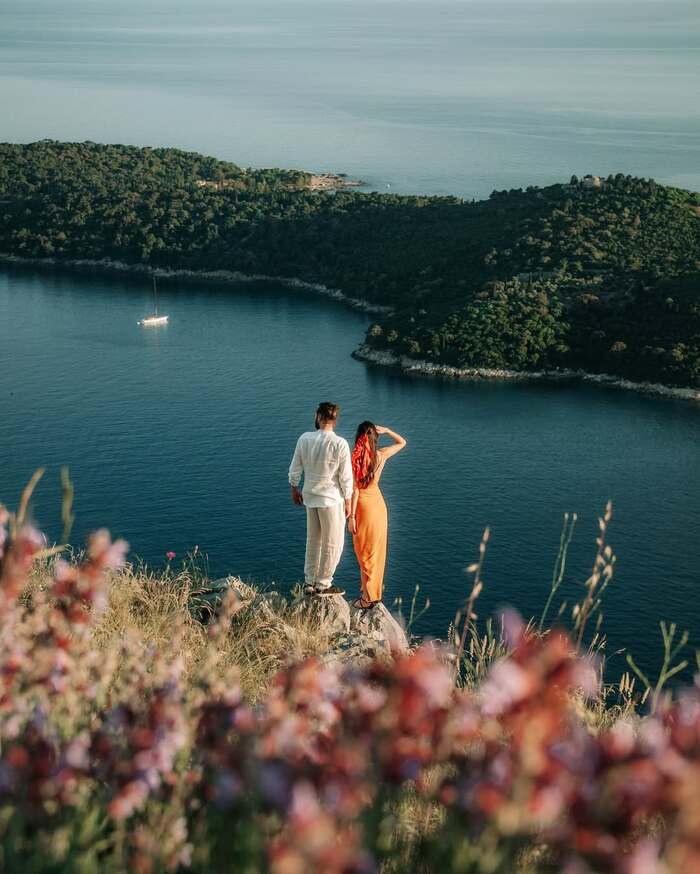 Khám phá các điểm du lịch Dubrovnik Croatia nổi tiếng - Đảo Lokrum
