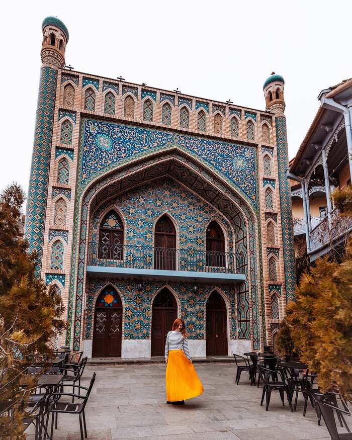Du lịch Tbilisi Georgia - Khám phá Nhà tắm lưu huỳnh Abanotubani
