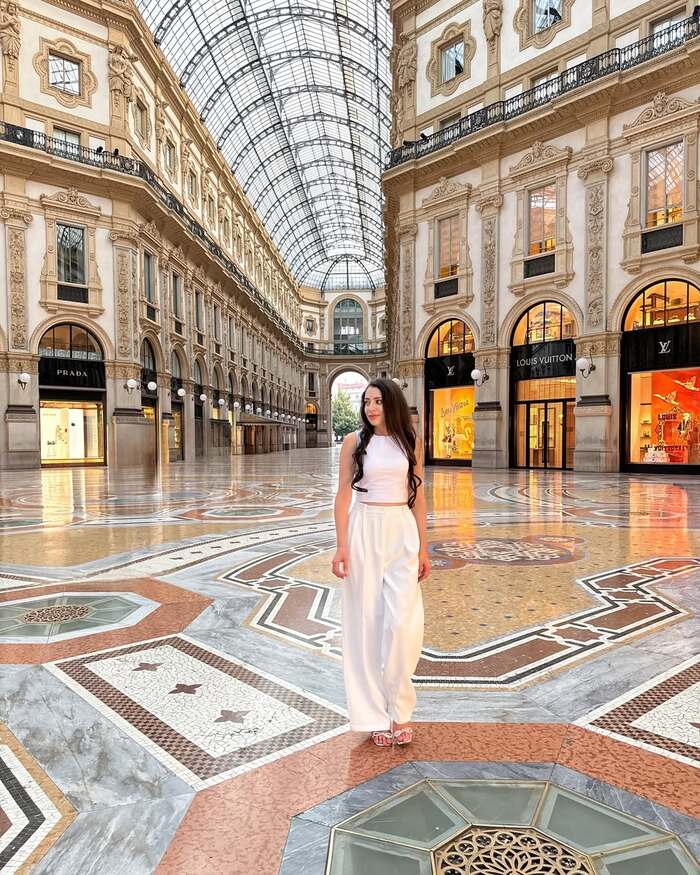 Kinh nghiệm du lịch Milan Italy – Ghé thăm Galleria Vittorio Emanuele