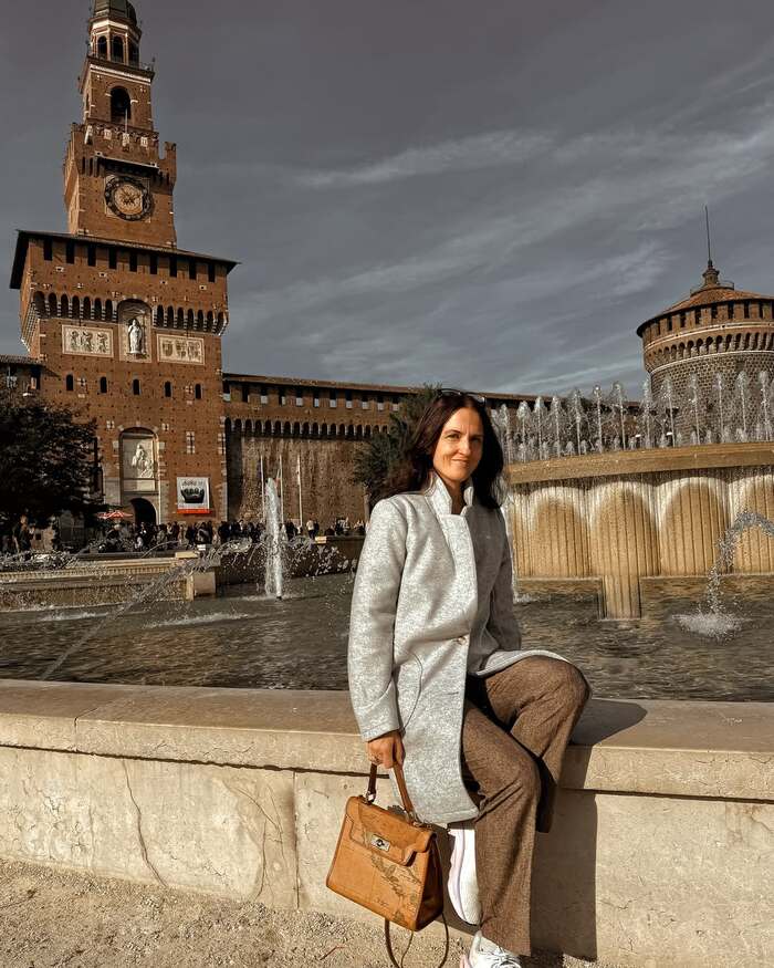 Kinh nghiệm du lịch Milan Italy – Ghé thăm lâu đài Sforza