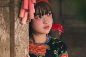 Cô bé người Mông ở Tà Xùa gây “sốt” mạng xã hội với vẻ đẹp trong trẻo, thuần khiết