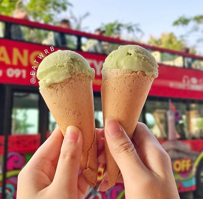 Quán kem ngon nổi tiếng nhất Hà Nội kem Hồ Tây đơn giản nhưng vẫn siêu ngon