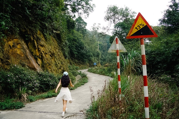 Khoảnh khắc khám phá tại Tam Đảo của Riri Phương Trinh.