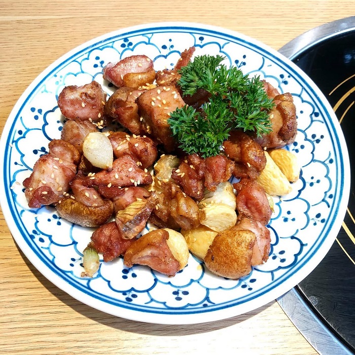 Bê chao Mộc Châu ngoài giòn tan, trong mềm mại