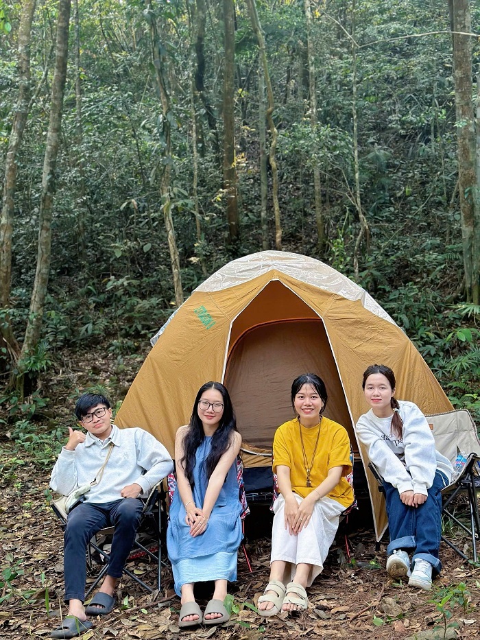 điểm cắm trại ở Huế vườn Quốc gia Bạch Mã có bãi Thông Nàng cắm trại nổi tiếng