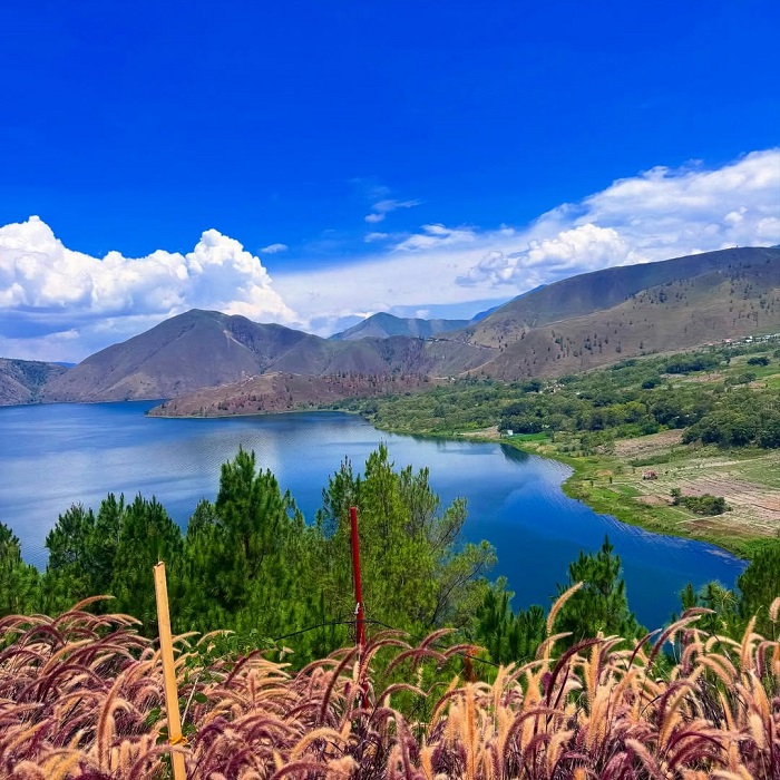 Hồ Toba Indonesia ở đâu?