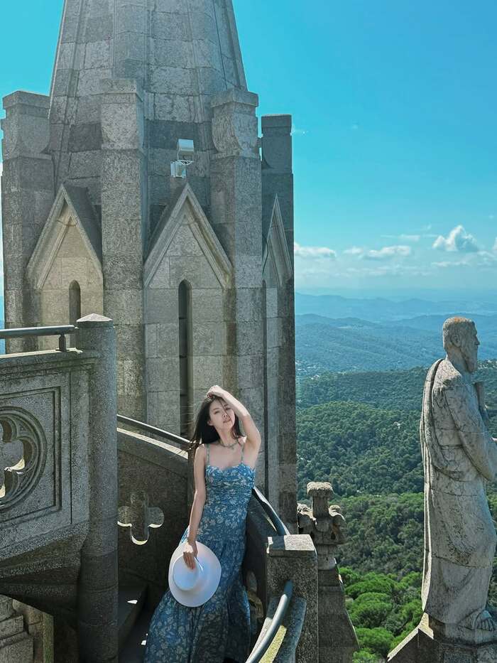 Kinh nghiệm du lịch Barcelona Tây Ban Nha - Đồi Tibidabo