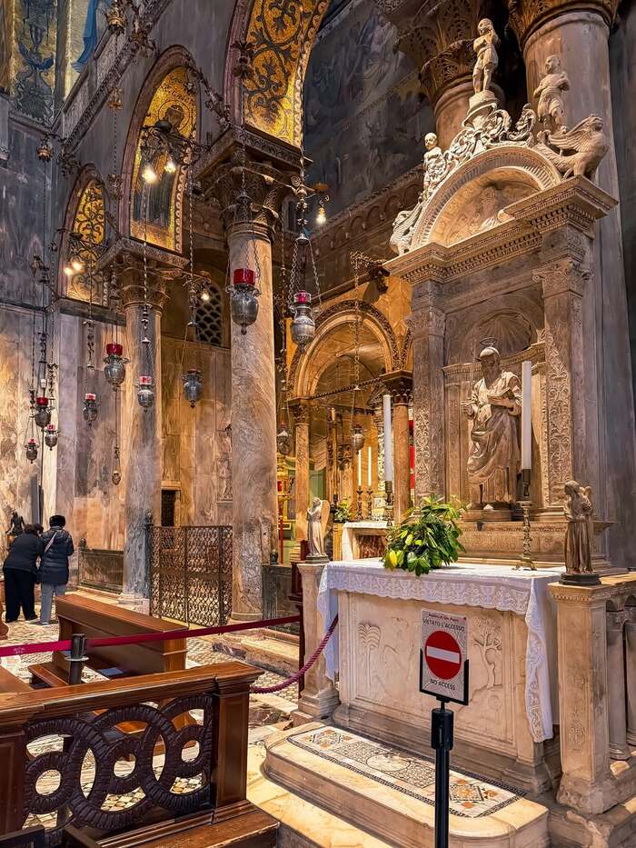 Kinh nghiệm du lịch Venice Italy - Khám phá Nhà thờ Thánh Mark