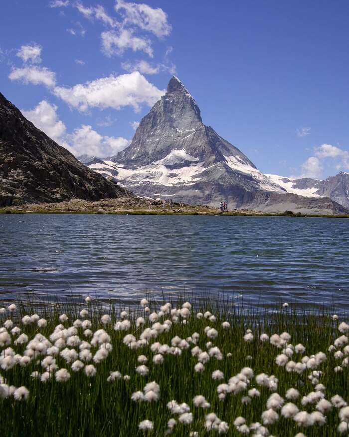 Kinh nghiệm du lịch Zermatt Thụy Sĩ – Khám phá hồ Gornersee