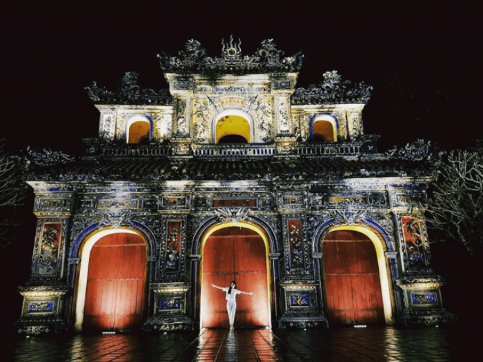 Đại Nội Huế vào buổi tối. Ảnh minh họa
