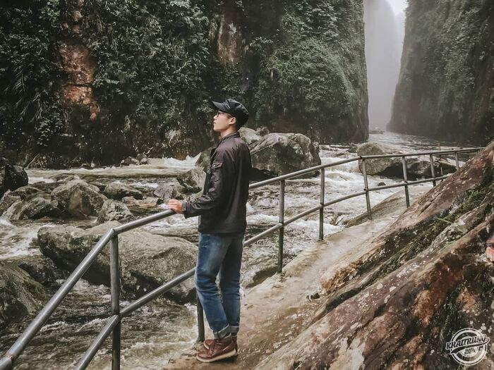 thác Rồng Lào Cai