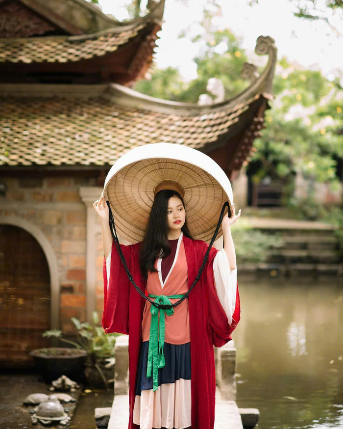 Kinh nghiệm du lịch Sóc Sơn Hà Nội: Tham quan Việt Phủ Thành Chương