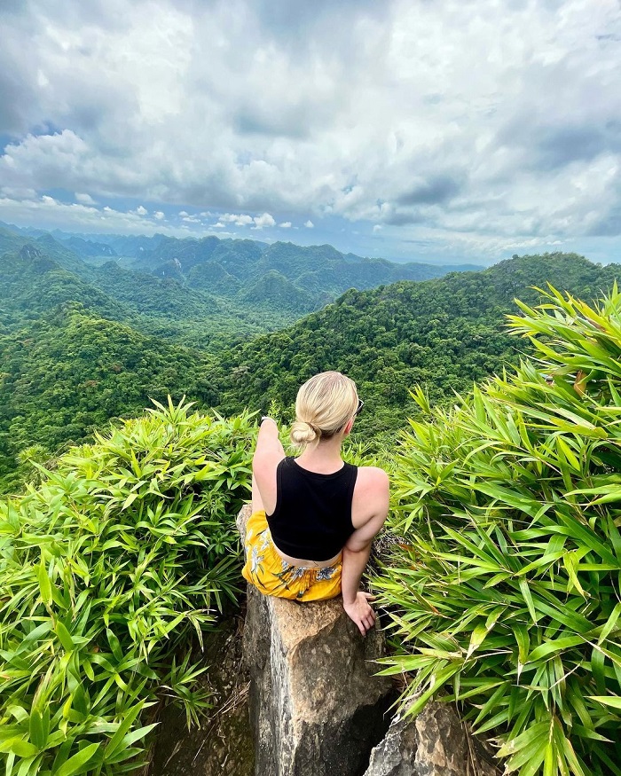 tháng 7 nên đi du lịch ở đâu Miền Bắc vườn Quốc gia Cát Bà lý tưởng cho ai thích trekking