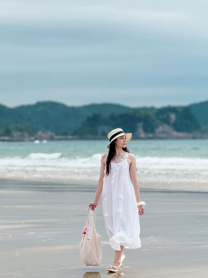 Đảo Thanh Lân Quảng Ninh góc nào lên hình cũng đẹp