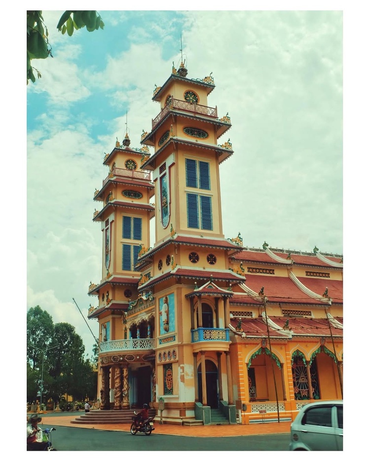 Tòa Thánh Cao Đài Tây Ninh - Địa điểm du lịch mùa hè tại Tây Ninh