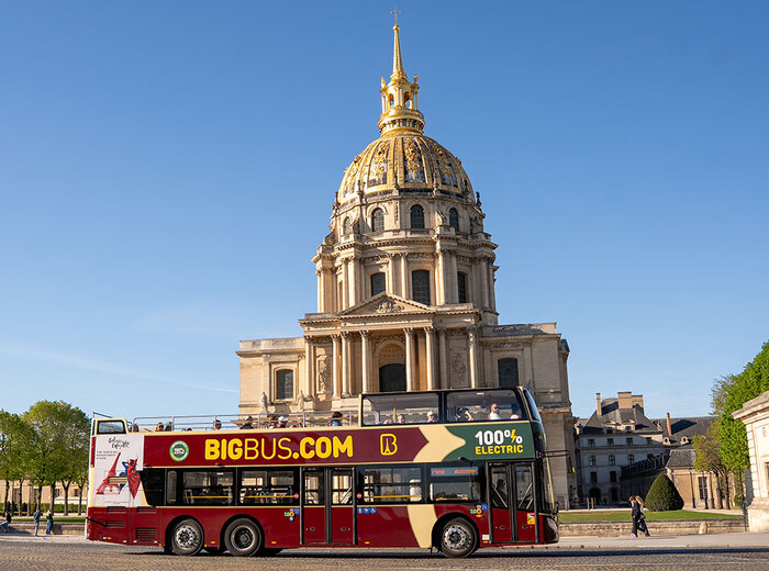  Phương tiện di chuyển đến điện Invalides Pháp là xe bus