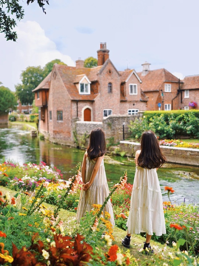 Kinh nghiệm du lịch Canterbury Anh:- Vãn cảnh tại khu vườn Westgate 