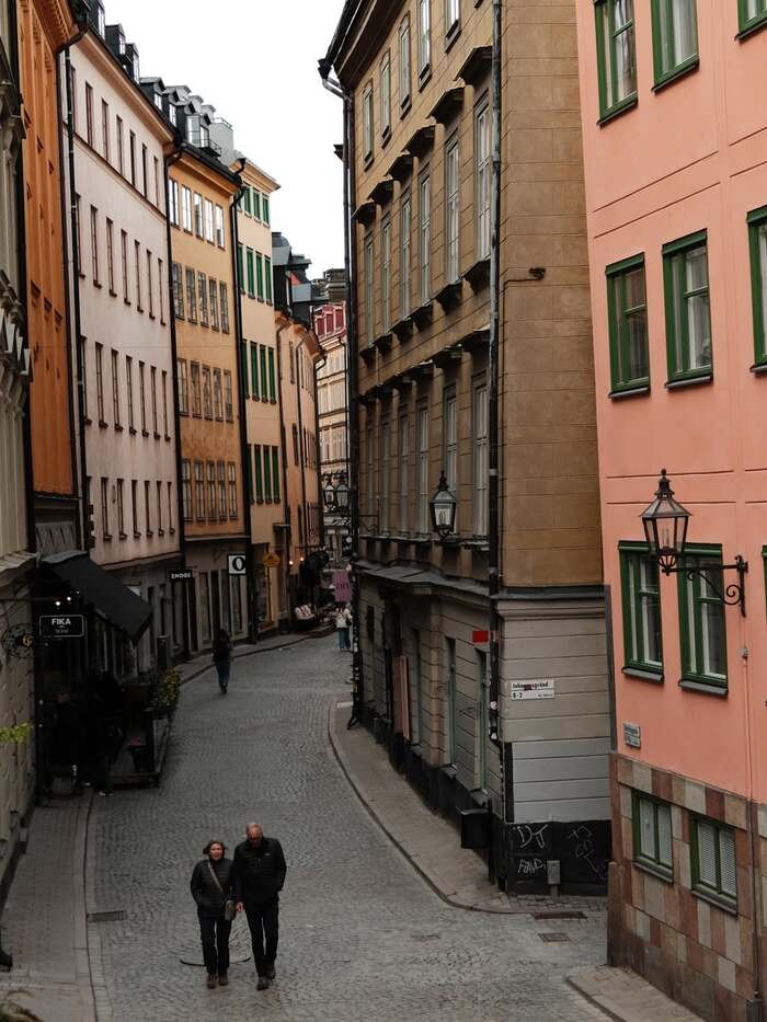 Kinh nghiệm du lịch Stockholm Thụy Điển - Tham quan khu phố cổ Gamla Stan