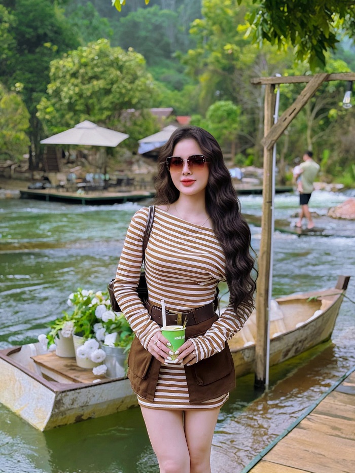 Ngõ Suối Cafe Mộc Châu được các bạn trẻ yêu thích