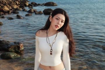 Ca sĩ Muộii cùng gia đình tận hưởng mùa hè ở Đà Nẵng