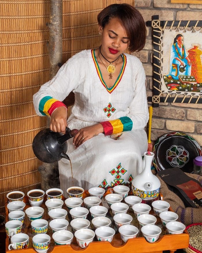  Văn hóa cà phê của Ethiopia gắn liền với bản sắc của đất nước và nghi lễ Jebena Buna. 