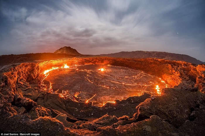  Khám phá núi lửa  Erta Ale Ethiopia – ‘Cổng địa ngục’ bùng cháy suốt trăm năm.